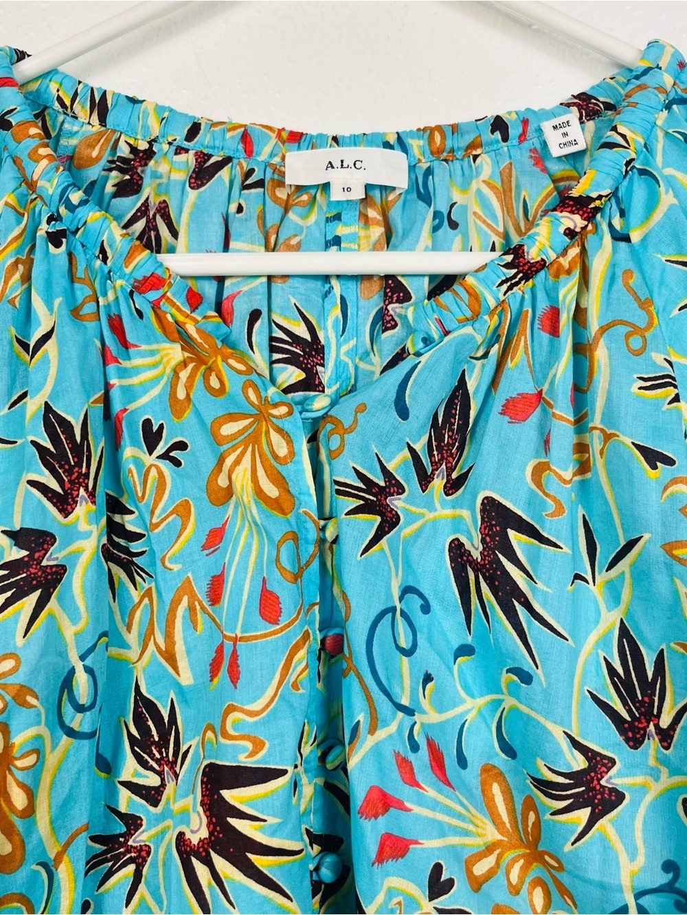 A.L.C. Size 10 Capri Aqua Blue Floral Long Sleeve Popover Blouse Top - Picture 3 of 6